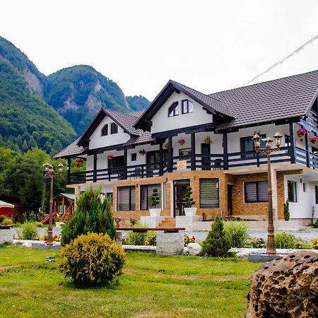 Ge-Lux Villa Incesti Exteriör bild